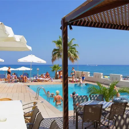 For 4 Persons, With Swimming Pool, Near The Beach Διαμέρισμα *