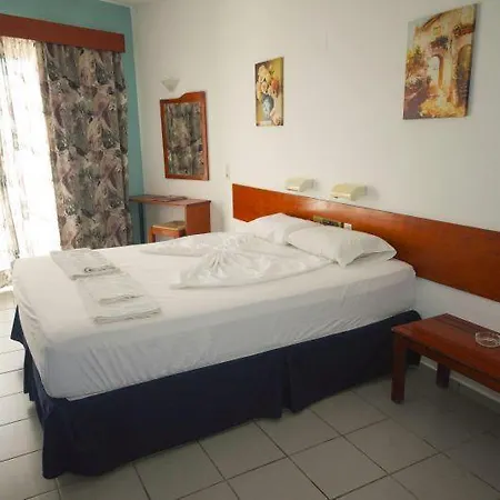 For 4 Persons, With Swimming Pool, Near The Beach Ρέθυμνο